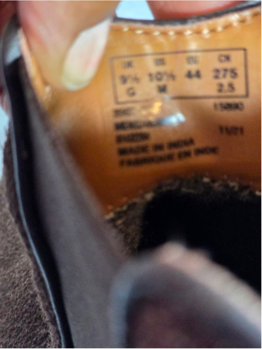 Clarks Brown Suede Chelsea Boots Men's Size 10.5 - Picture 8 of 8